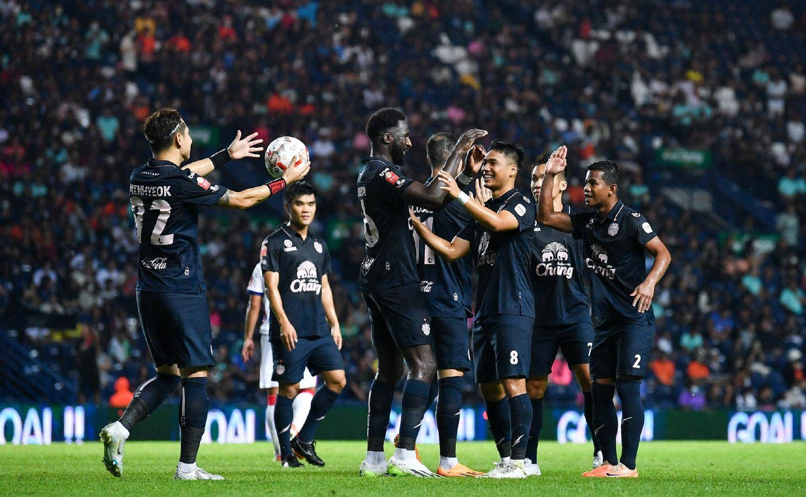 武里南联队_(武里南联队球衣) 武里南联队_(武里南联队球衣)