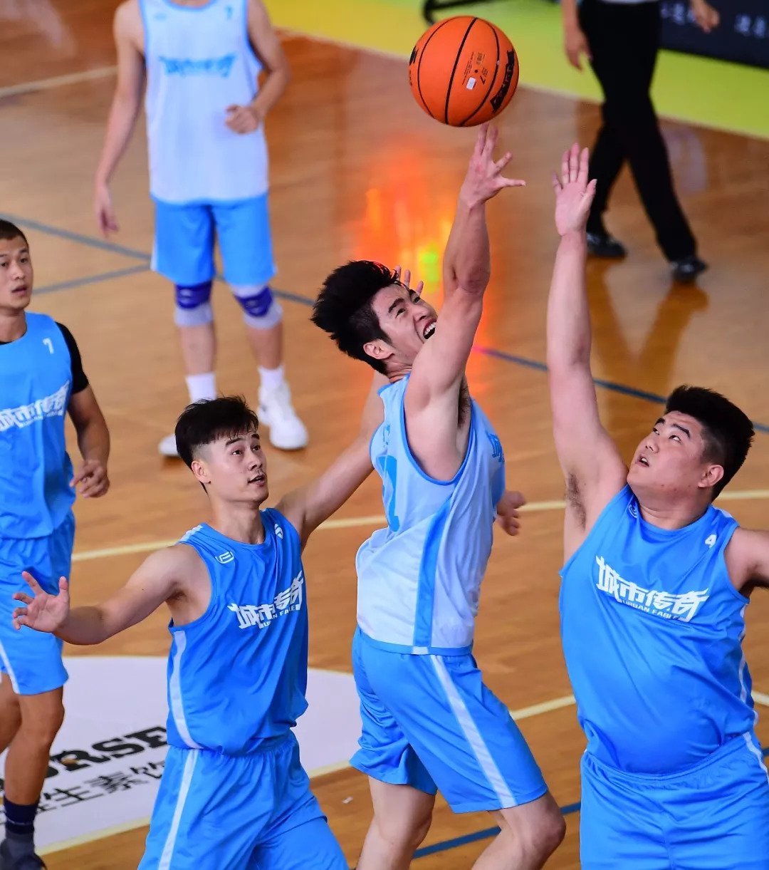 篮球直播企鹅直播在线观看免费_(篮球直播企鹅直播在线观看免费视频)