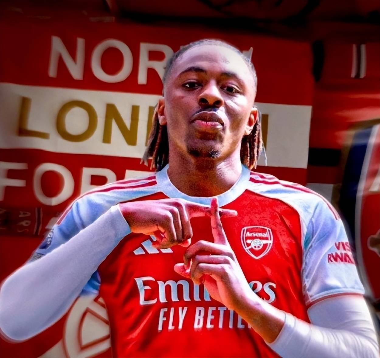 关于水晶宫与莱斯特城谈埃尔哈努斯水晶宫正在寻找埃泽的替代者的信息