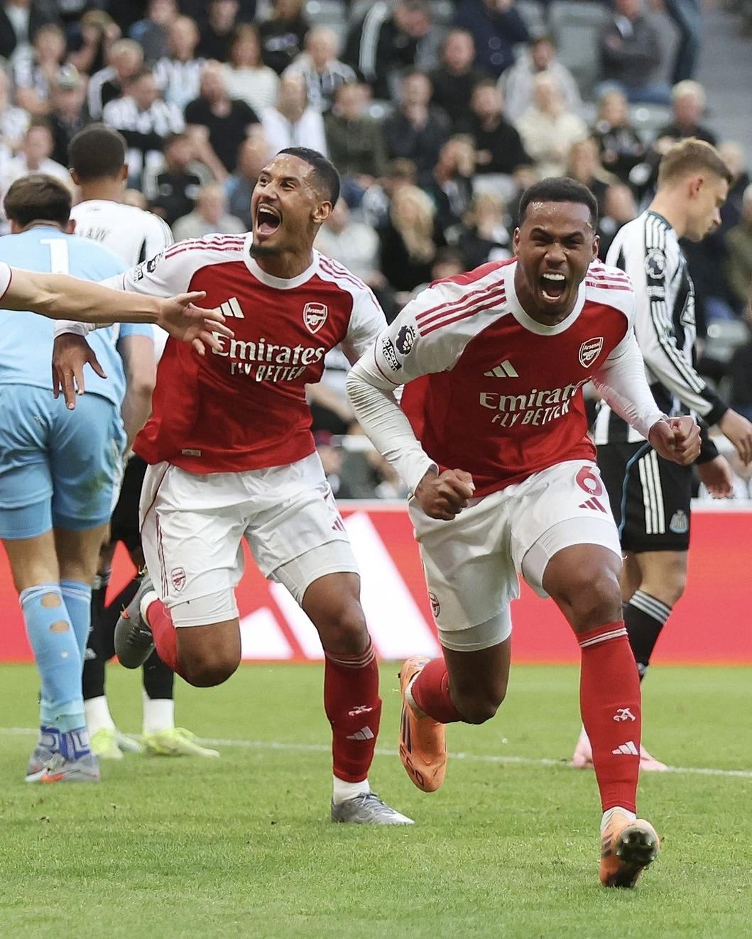 关于纽卡斯尔联近6轮英超输掉4场喜鹊军团本赛季英超表现令人失望的信息