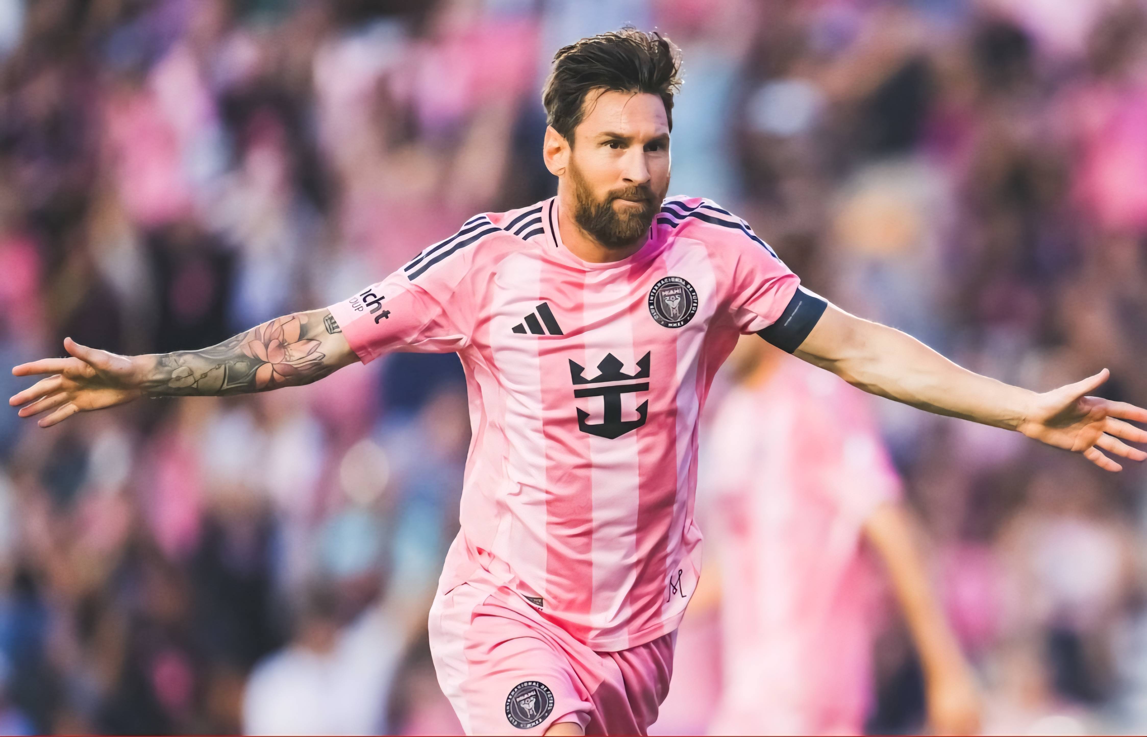 关于记者:梅西已返回迈阿密国际结束国家队比赛的信息 关于记者:梅西已返回迈阿密国际结束国家队比赛的信息