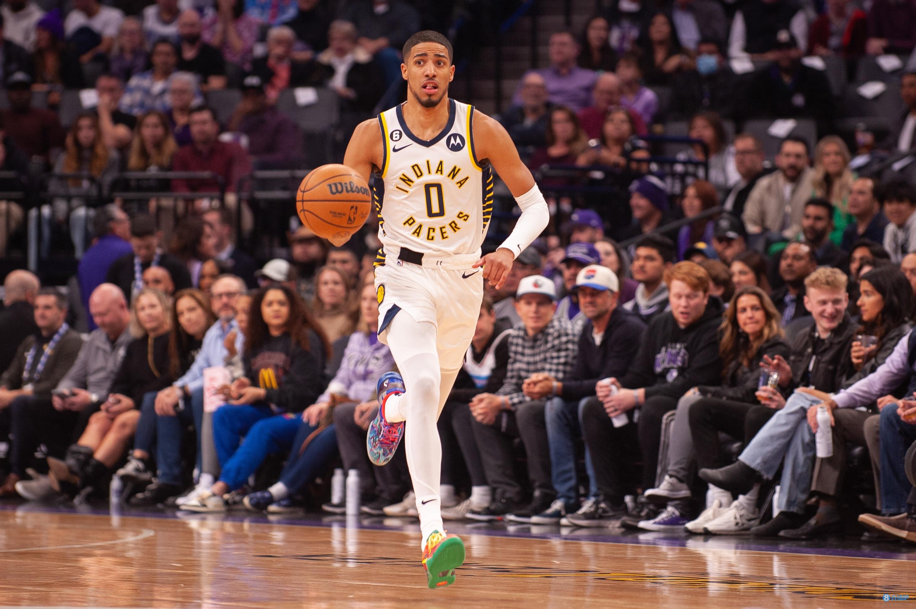 包含亲妈、未婚妻、克拉克首发替补裁掉，哈利伯顿怎么选的词条