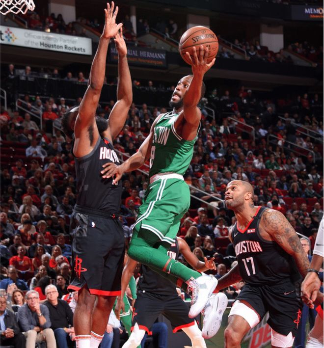 步行者7连败排名东部倒数第一战绩仅1胜12负