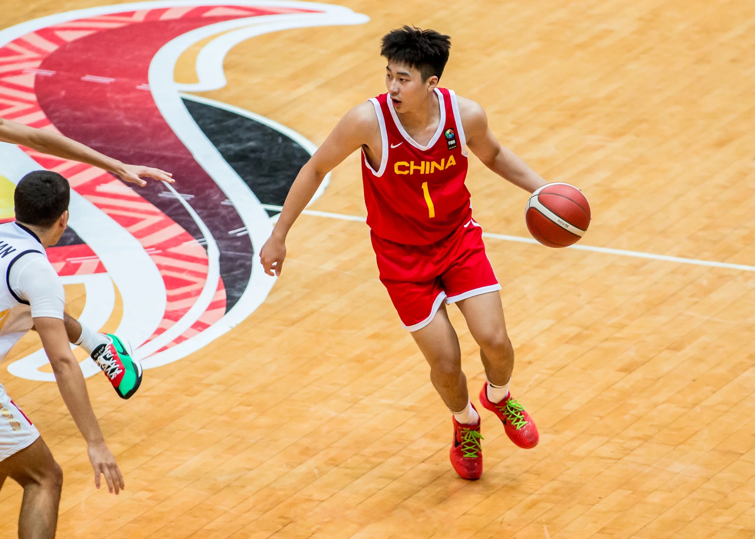 广东男篮轻取山东迎15运会开门红陶汉林砍22分11板的简单介绍