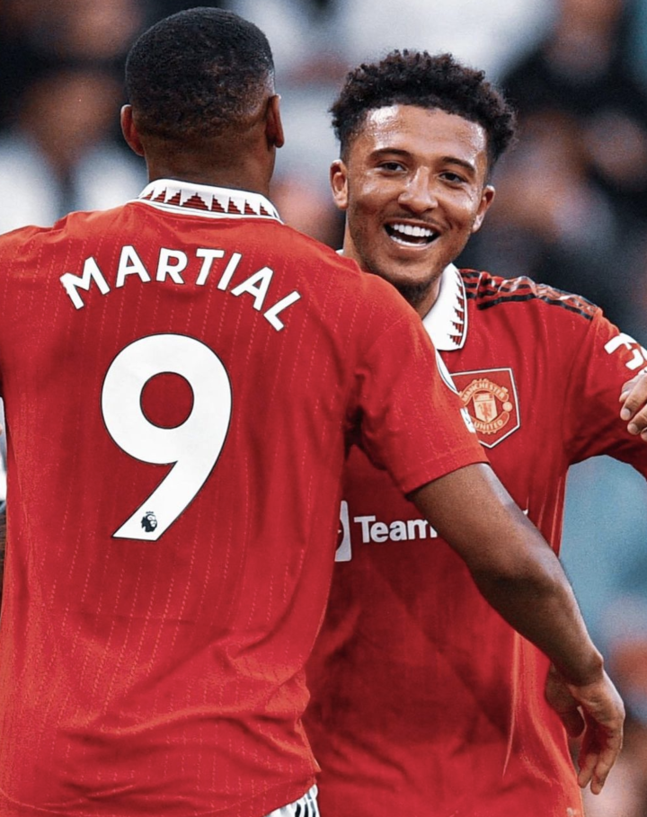 包含ESPN：维拉对桑乔很感兴趣有意租借球员的词条