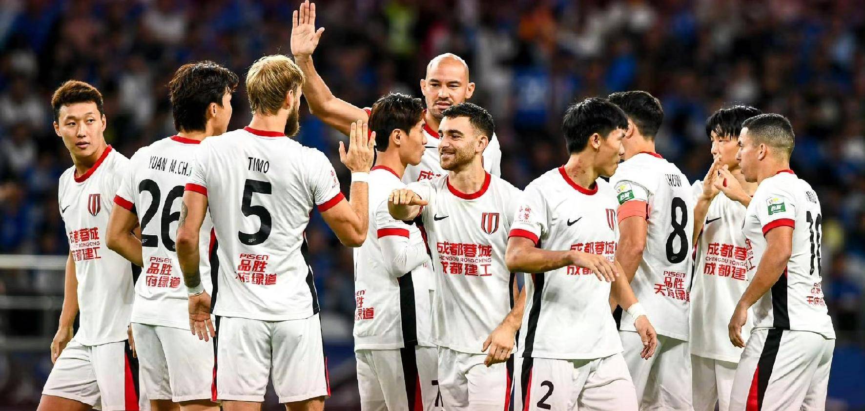 中超争冠保级大战异常激烈悬念或留在末轮的简单介绍 中超争冠保级大战异常激烈悬念或留在末轮的简单介绍