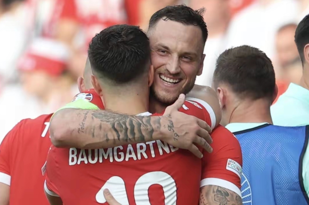 瑞士甲：卡洛治VS拉珀斯维尔的简单介绍