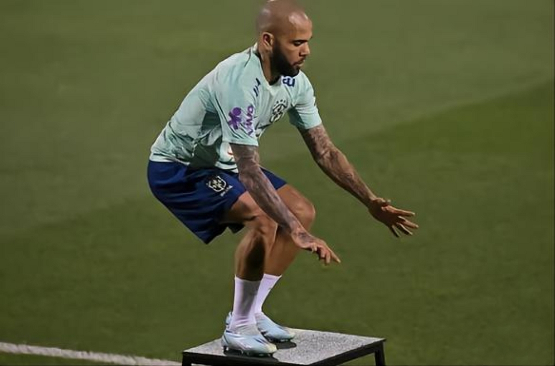 关于阿什拉夫因涉嫌强奸被提起公诉阿什拉夫否认指控的信息