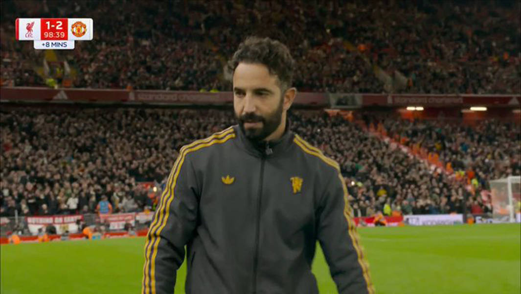 西汉姆联有意梅努与齐尔克泽铁锤帮希望冬窗加强阵容完成保级的简单介绍