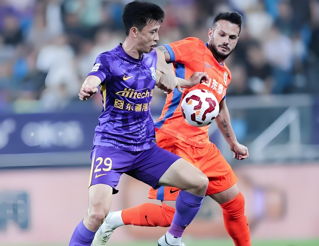 中超浙江队0-0上海申花路易斯中梁申花三轮不胜丢榜首的简单介绍 中超浙江队0-0上海申花路易斯中梁申花三轮不胜丢榜首的简单介绍