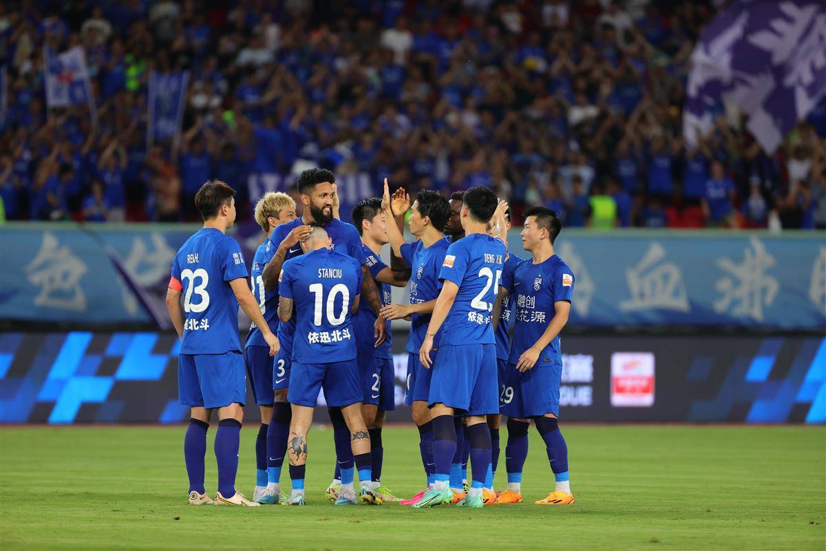 包含中超武汉三镇VS梅州客家前瞻武汉三镇接连不胜的词条 包含中超武汉三镇VS梅州客家前瞻武汉三镇接连不胜的词条