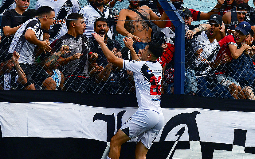 乌拉联:佩纳罗尔VS德丰索体育的简单介绍