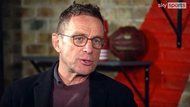 朗尼克批评曼联缺乏领导力自弗格森离开后陷入决策困境的简单介绍 朗尼克批评曼联缺乏领导力自弗格森离开后陷入决策困境的简单介绍