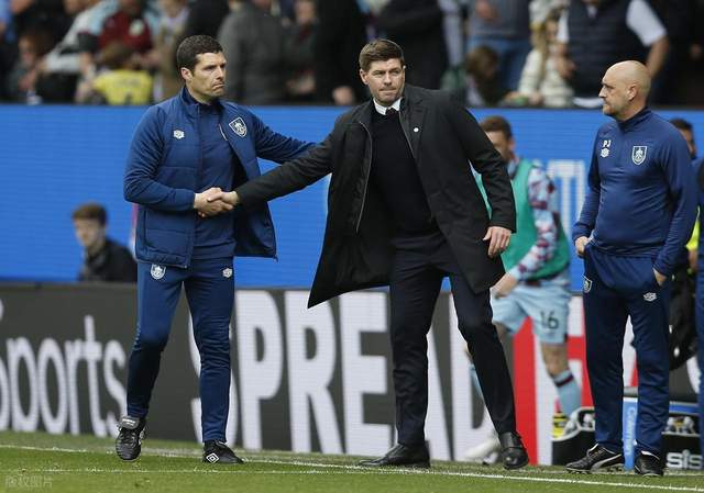 关于诺丁汉森林新帅人选肖恩戴奇领跑的信息 关于诺丁汉森林新帅人选肖恩戴奇领跑的信息