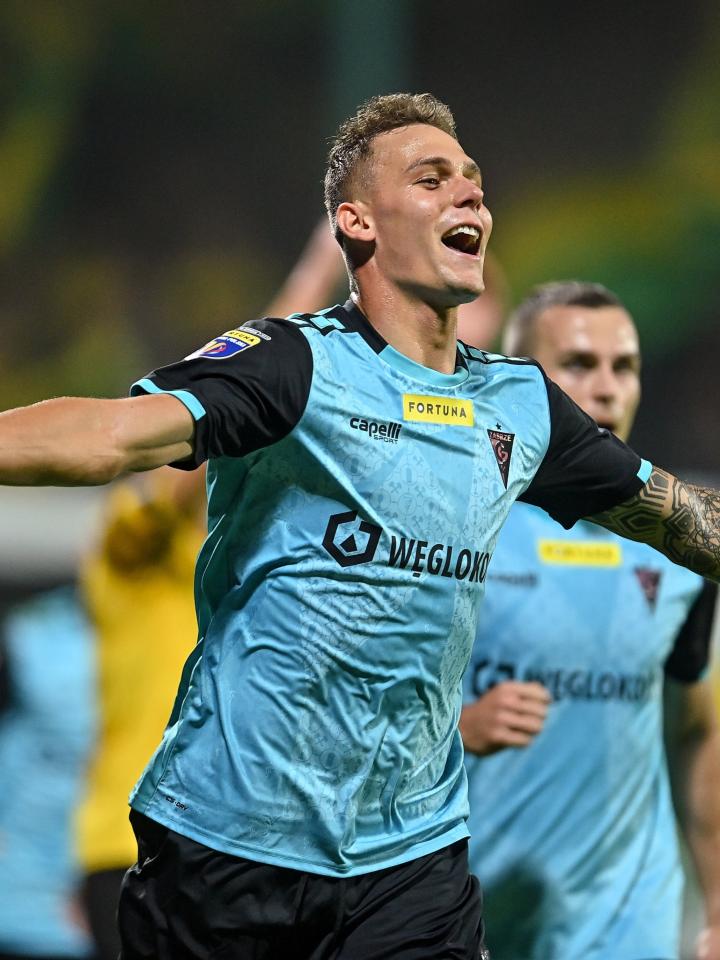 波兰甲:华沙莱吉亚VS华斯基的简单介绍