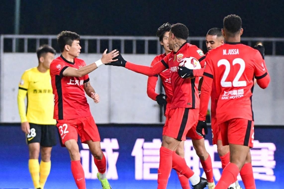 关于中超上海海港VS青岛西海岸前瞻上海海港的压力其实不小的信息