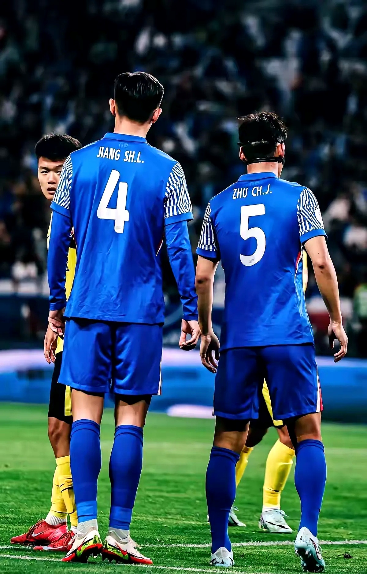 关于上海申花更新一线队大名单新增4名球员的信息