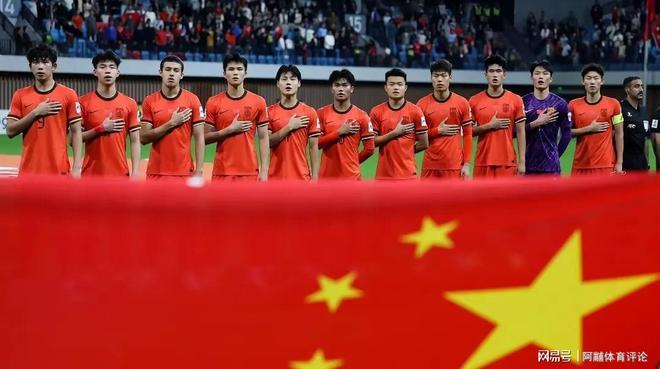 包含中国U22战平澳大利亚将晋级球队迎来激战的词条