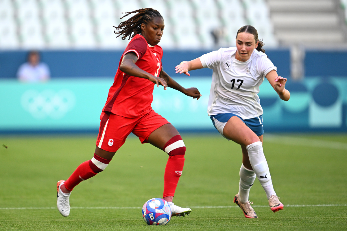 包含新国联女：惠灵顿联女足VS奥克兰联女足的词条