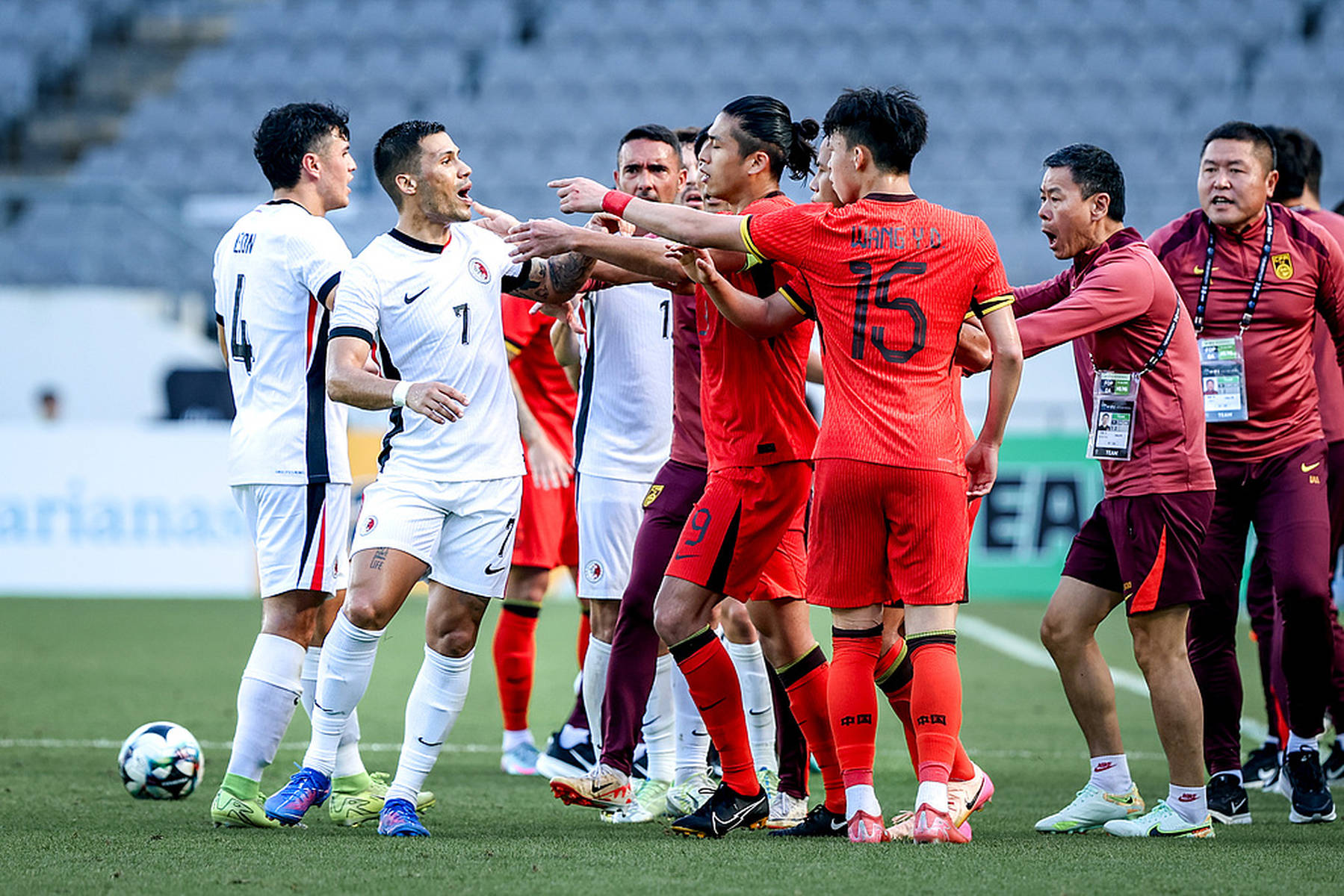 港队陈俊乐回应与国足冲突两队多次发生冲突 港队陈俊乐回应与国足冲突两队多次发生冲突