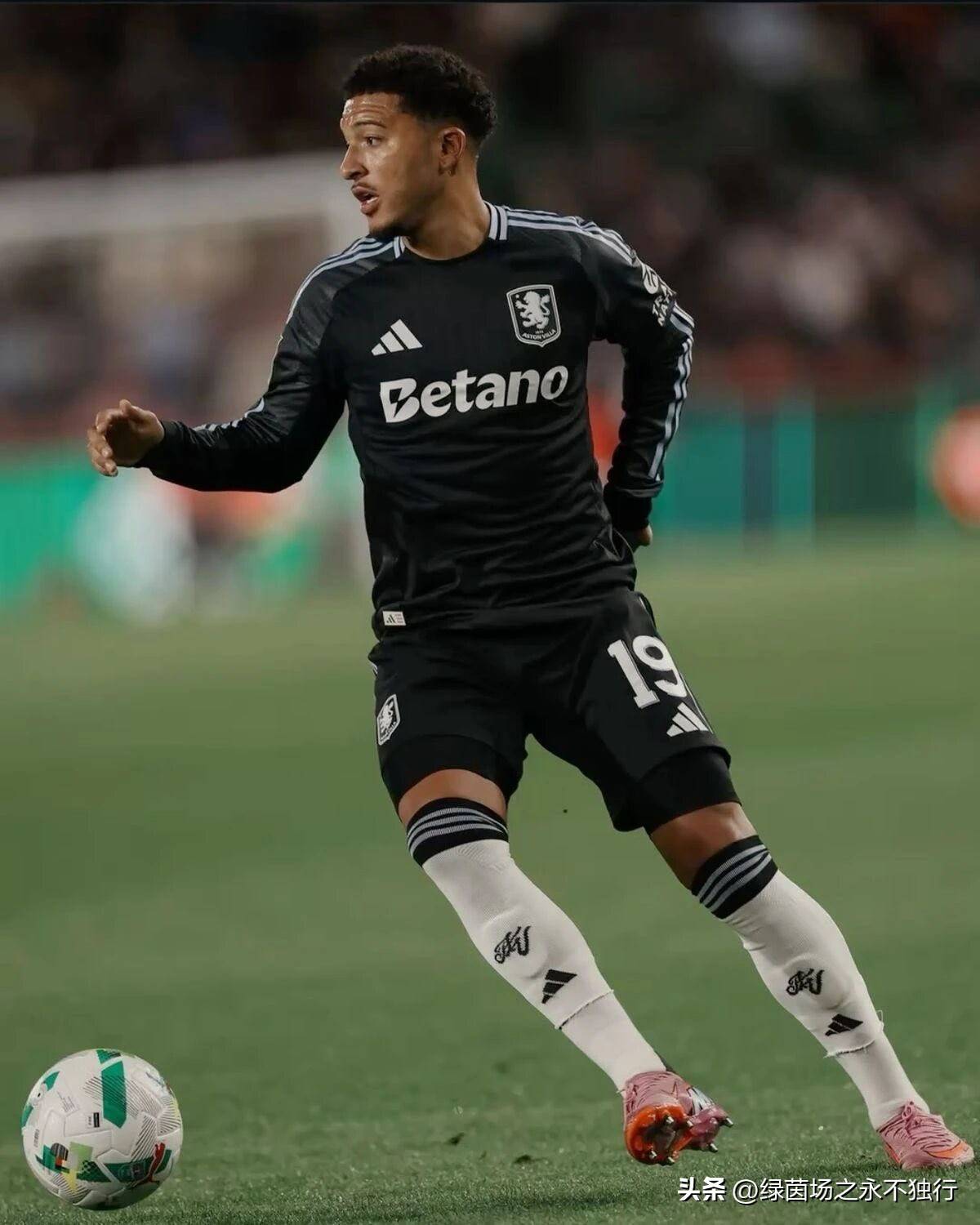 罗马询价桑乔曼联希望永久转会出售