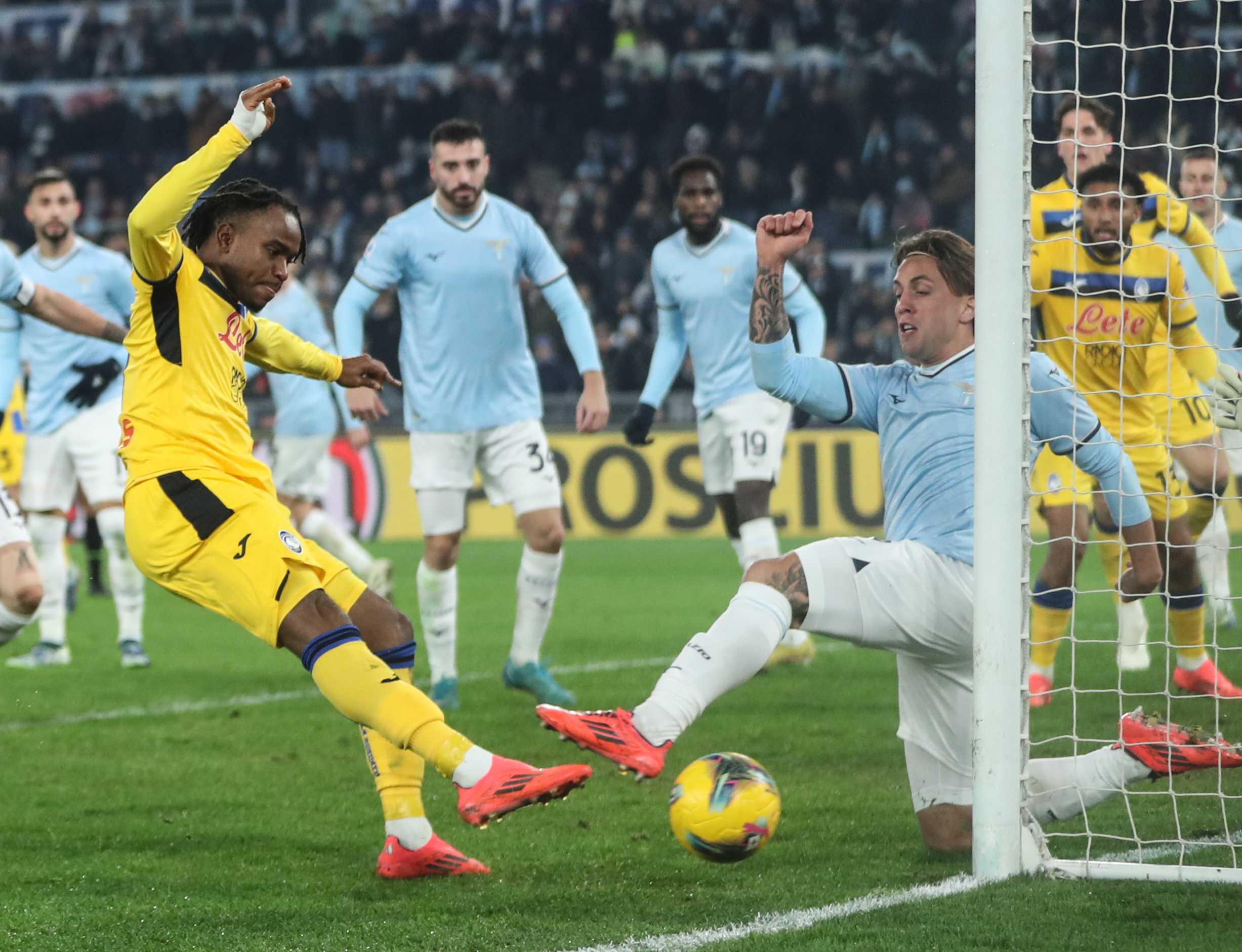 意甲科莫VS热那亚足球比赛预测与推荐热那亚新赛季一球未进的简单介绍 意甲科莫VS热那亚足球比赛预测与推荐热那亚新赛季一球未进的简单介绍