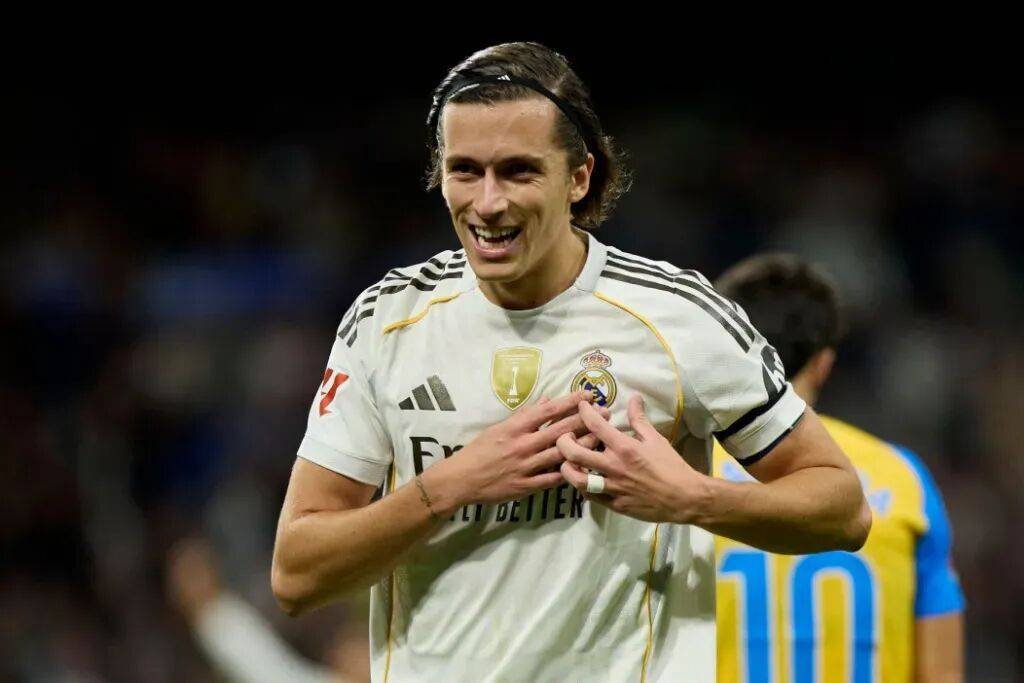 曝米兰曾接近签皇马后卫福特亚球员选择与皇马续约的简单介绍 曝米兰曾接近签皇马后卫福特亚球员选择与皇马续约的简单介绍