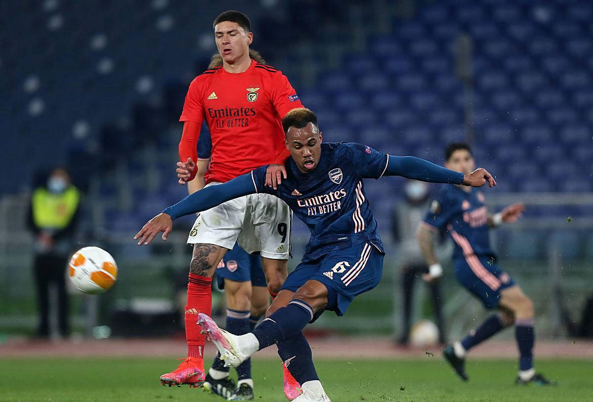 欧冠费内巴切0-0本菲卡费内巴切主场憾平的简单介绍 欧冠费内巴切0-0本菲卡费内巴切主场憾平的简单介绍