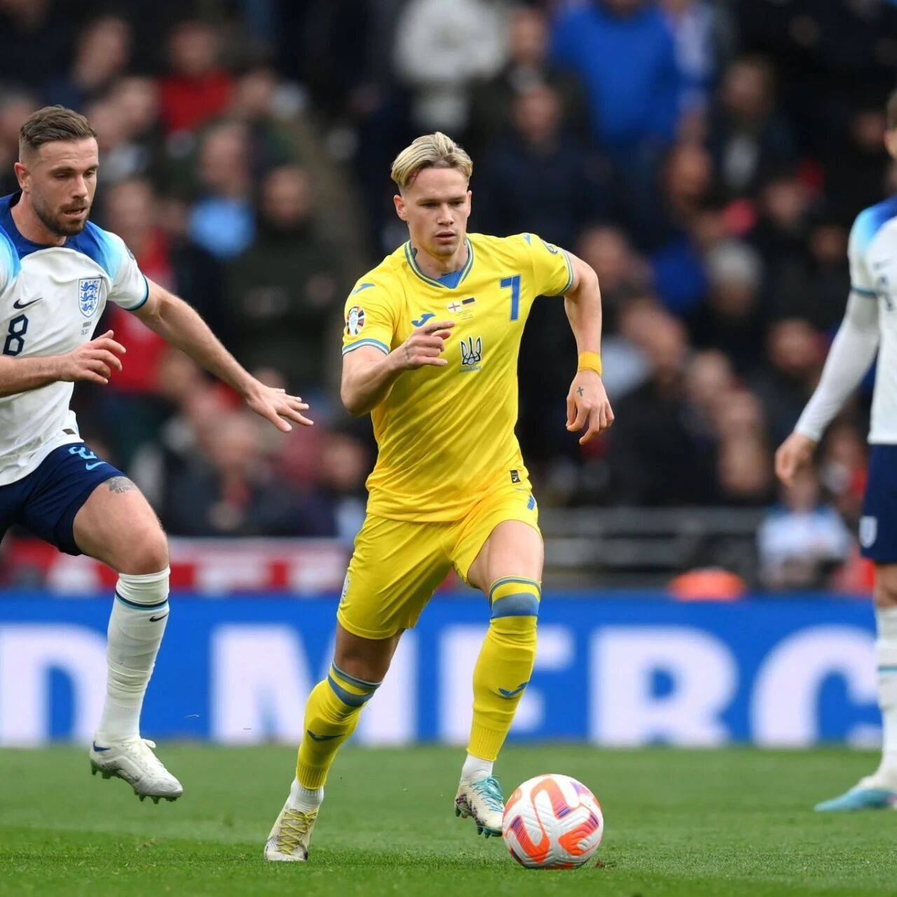 包含曝切尔西签下基安贝斯特球员将为青年队效力的词条