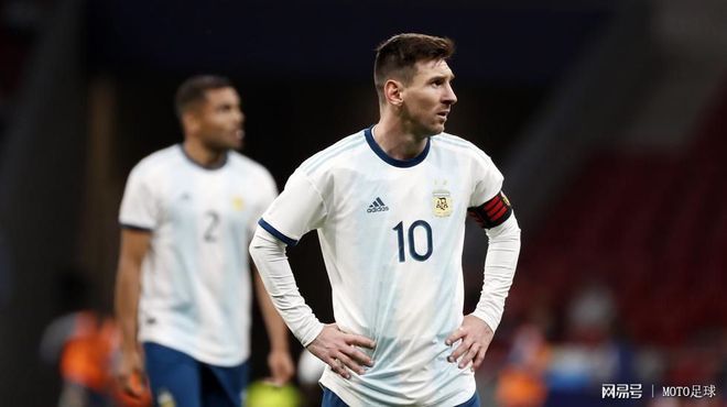 包含日本公布11月国际比赛日名单球队连战非洲与南美队伍的词条