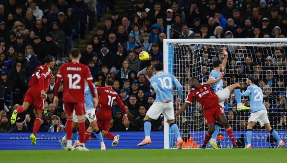 英超裁判公司承认VAR错误涉事裁判遭停哨的简单介绍