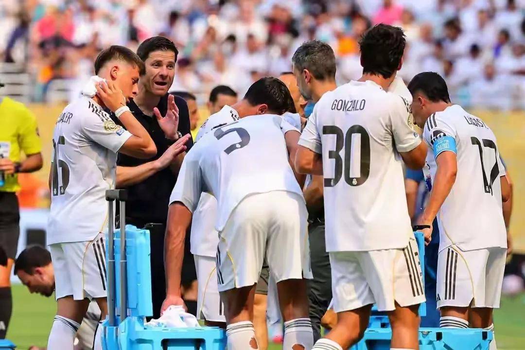 关于曝皇马愿让罗德里戈离队双方将进行会面的信息