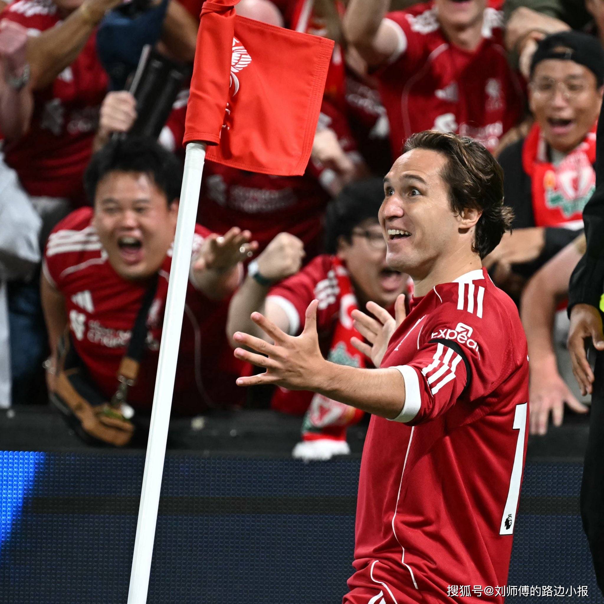 包含曝小基耶萨考虑转会贝蒂斯球员或离开利物浦的词条