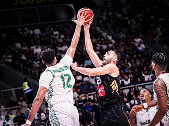 包含沙特男篮将战约旦男篮东道主历史交锋处于劣势的词条