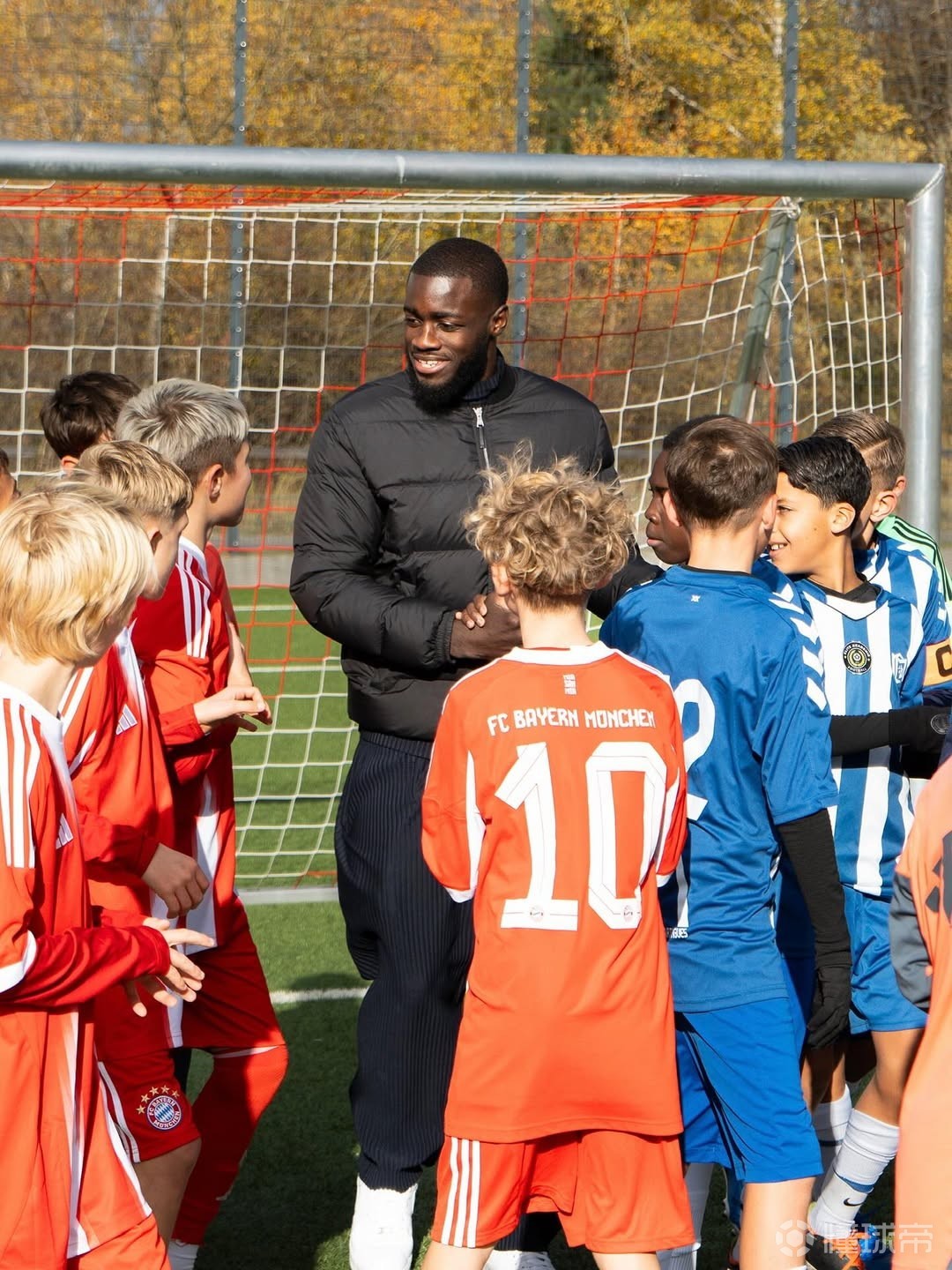 曼联有意于帕梅卡诺球员还没有与球队续约