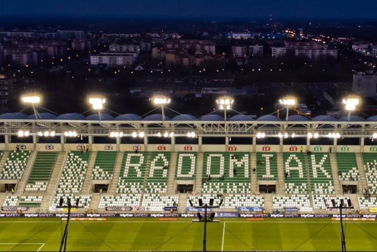 包含波兰甲：罗切霍茹夫VS普鲁斯科夫的词条