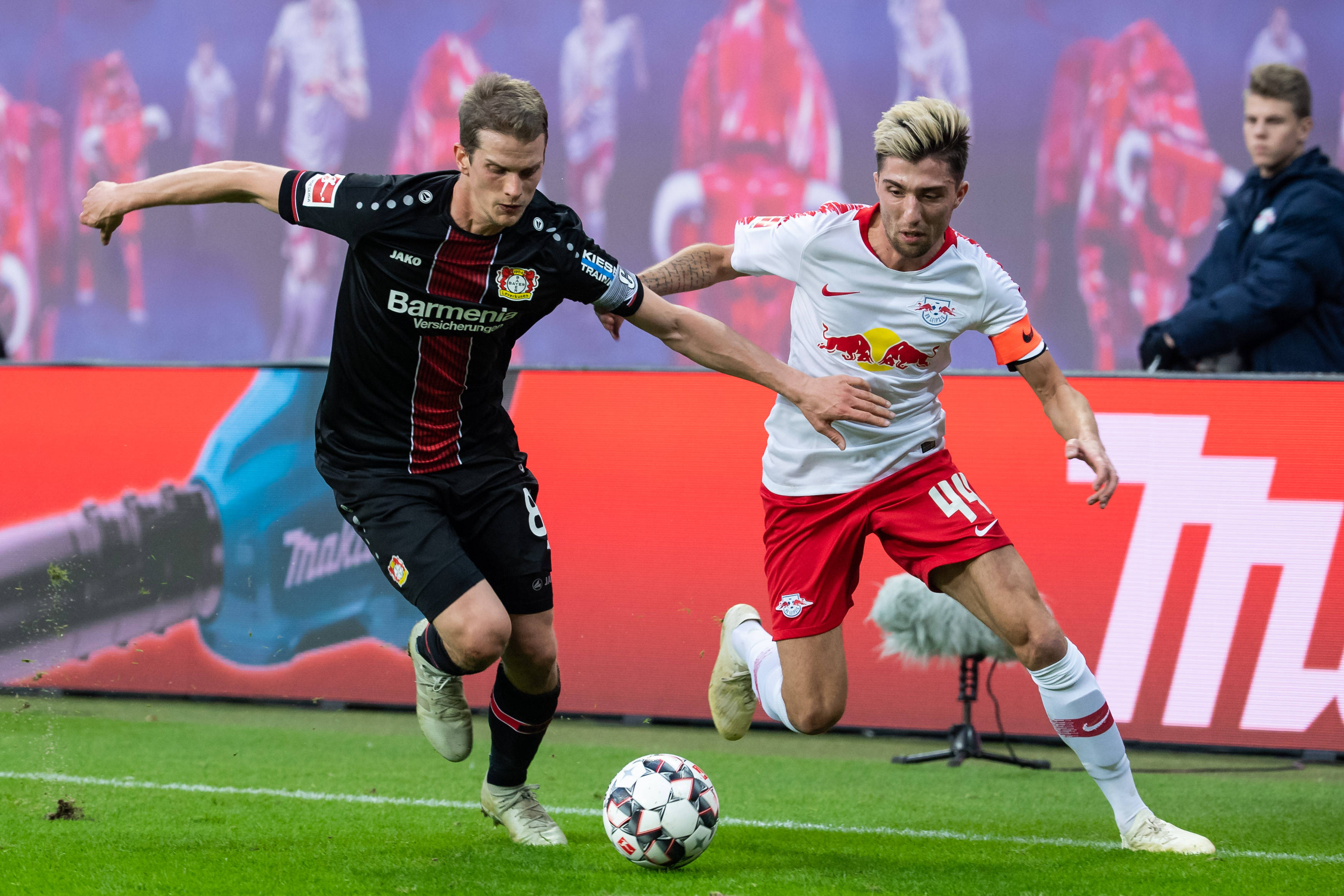 关于勒沃库森与希克续约至2030年希克曾与米兰联系在一起的信息