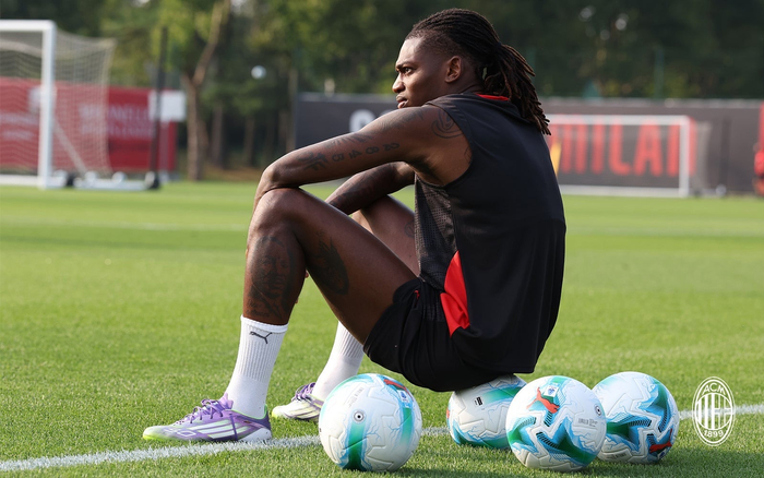 曝米兰新援亚沙里训练中受伤预计缺阵2个月的简单介绍 曝米兰新援亚沙里训练中受伤预计缺阵2个月的简单介绍