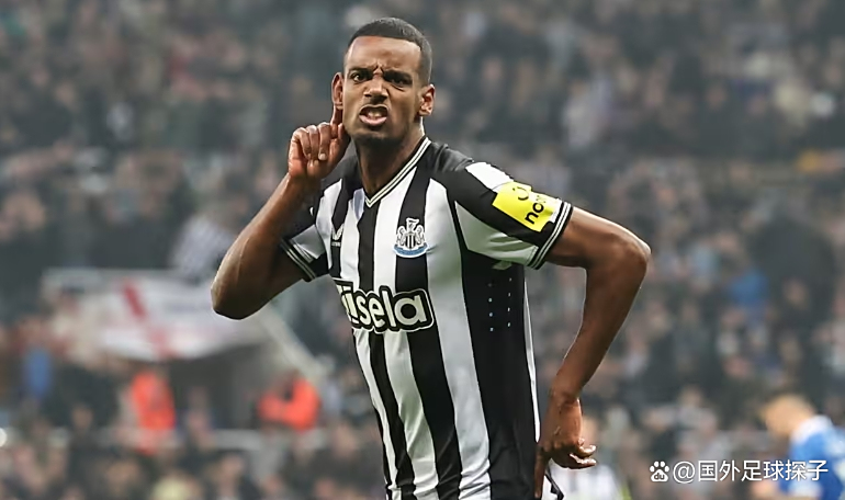 包含伊萨克要求纽卡斯尔加薪将打破俱乐部工资结构的词条