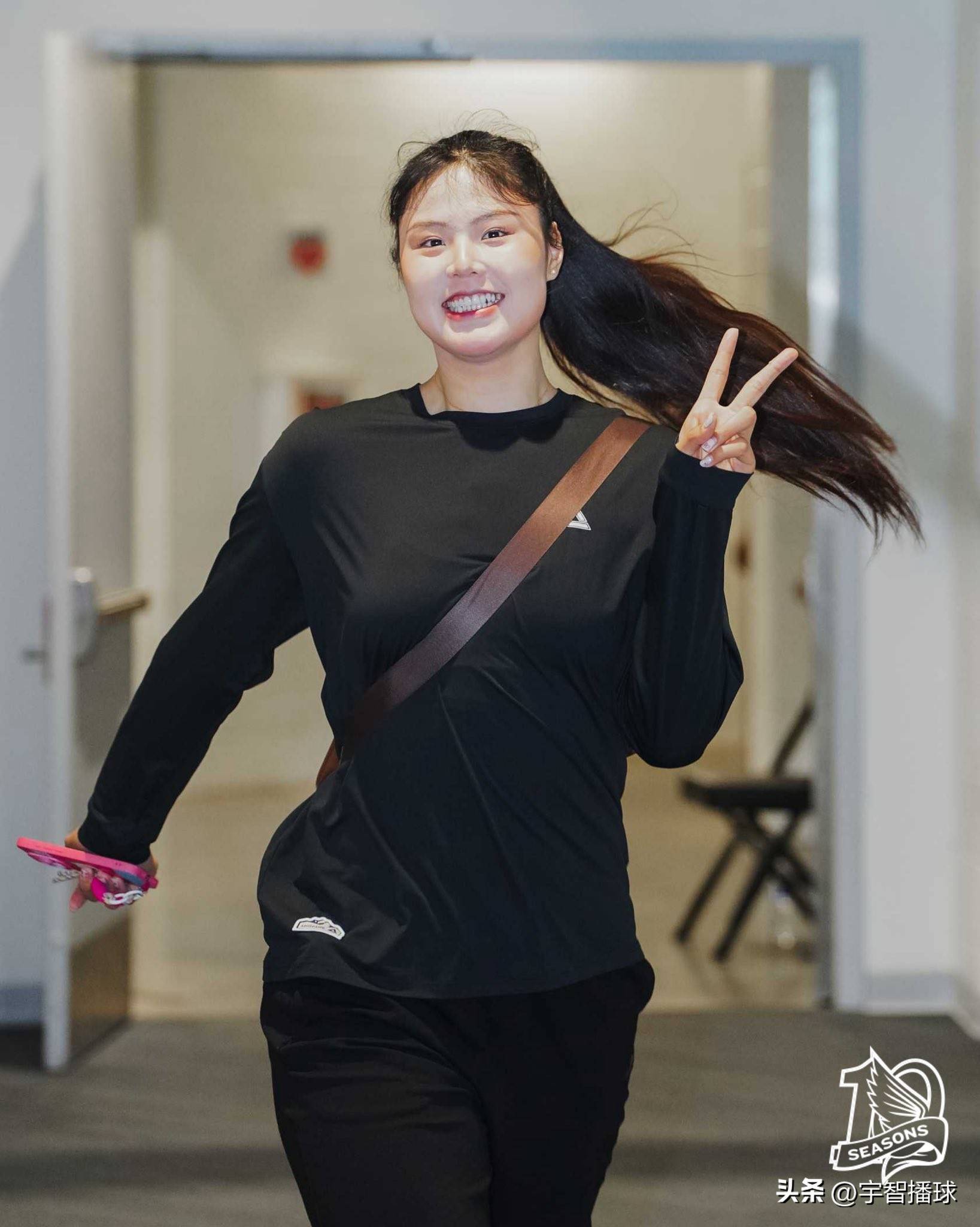 李月汝飞翼首秀出场时间创新高贡献2分2板2助的简单介绍 李月汝飞翼首秀出场时间创新高贡献2分2板2助的简单介绍