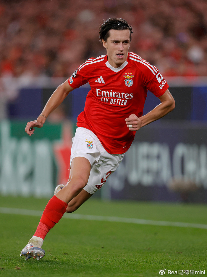 22岁卡雷拉斯身价左后卫第3暴涨至5000万欧的简单介绍 22岁卡雷拉斯身价左后卫第3暴涨至5000万欧的简单介绍