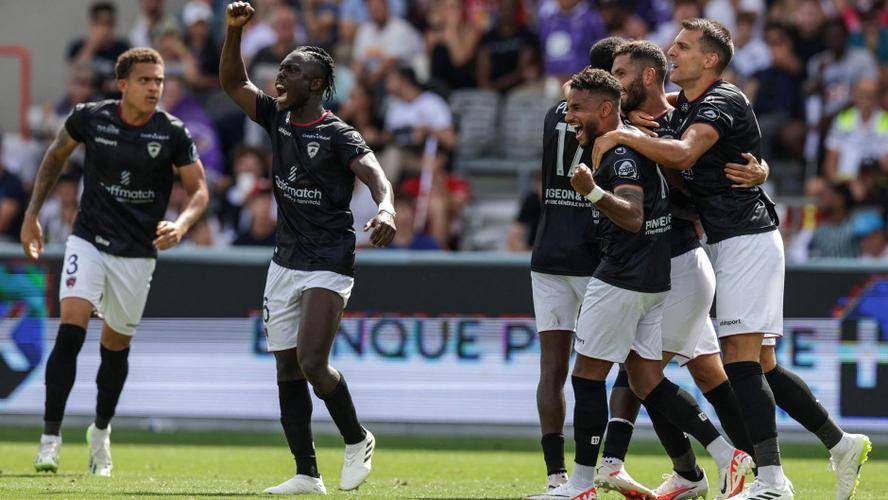 法乙亚眠VS兰斯比赛预测两队迎来新赛季首战的简单介绍