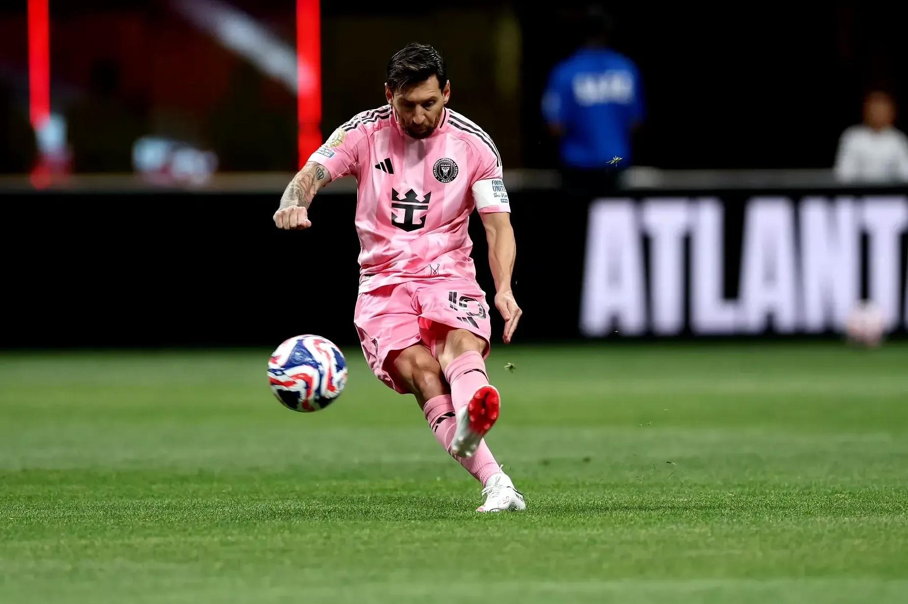 梅西全场数据：5次关键传球打进2球的简单介绍