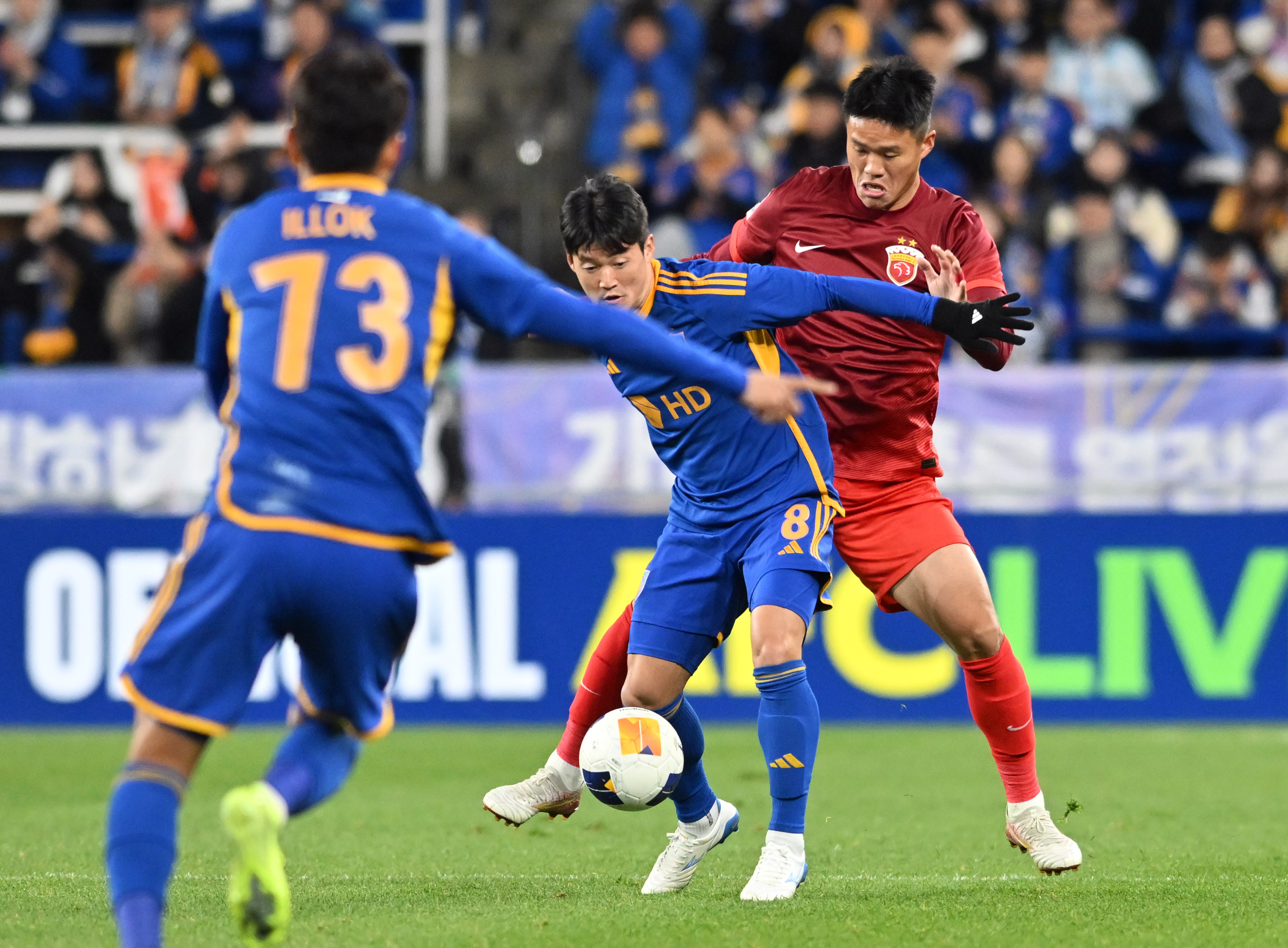 关于沙特超级杯首度移师香港共4支球队参赛的信息