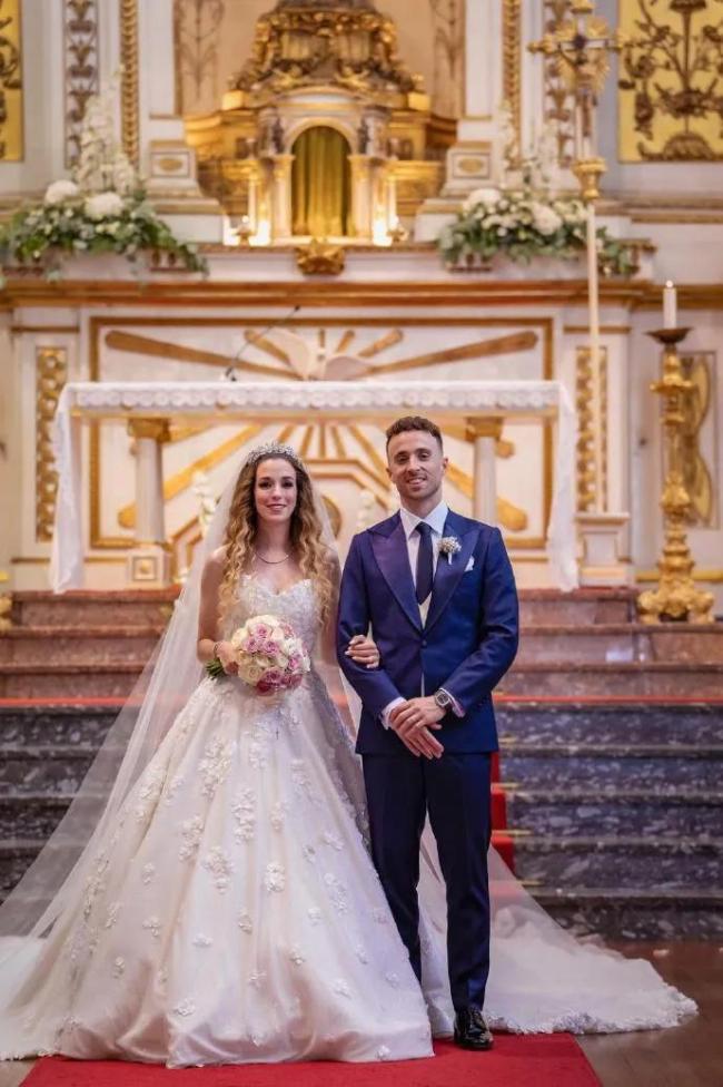 利物浦若塔车祸现场曝光事故或由爆胎引起