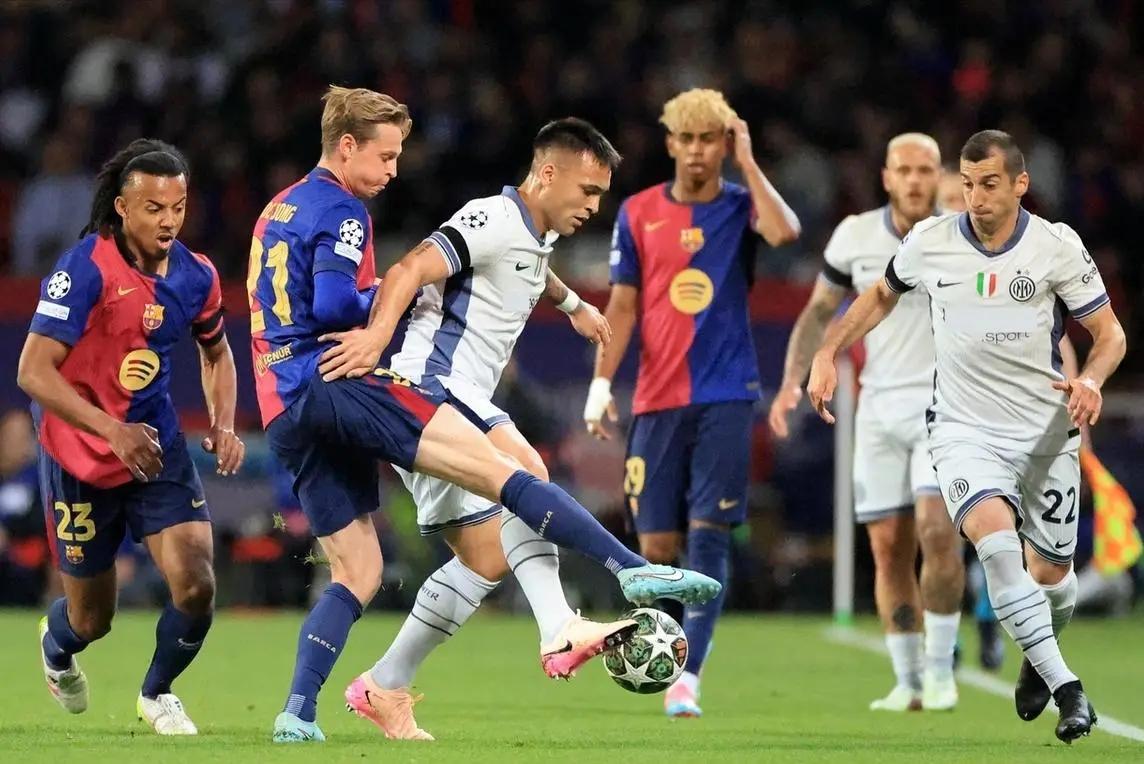 关于劳塔罗对阵维罗纳全场数据出炉获得全队最低分的信息  第1张