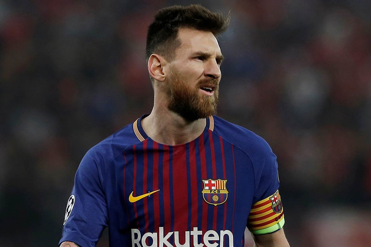 关于特巴斯被指控泄露巴萨财务信息将面临法律诉讼的信息