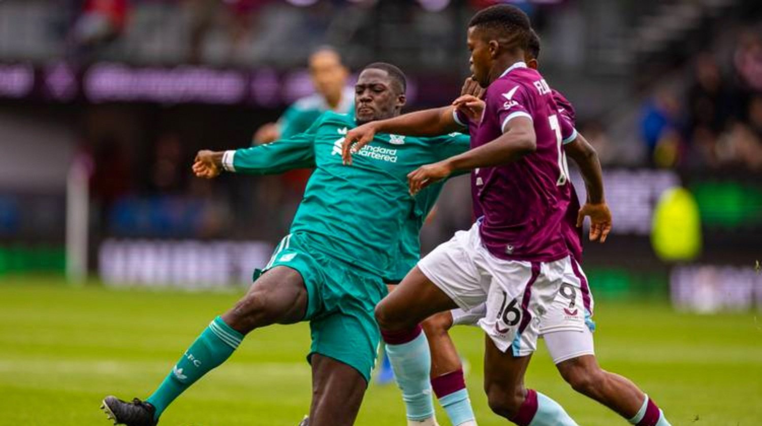 记者：科纳特想加盟皇马合约明年到期的简单介绍