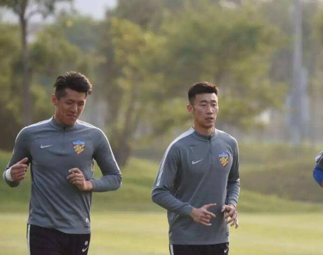 那不勒斯将利诺与久保健英作为边锋引援目标球队正在探索交易机会的简单介绍