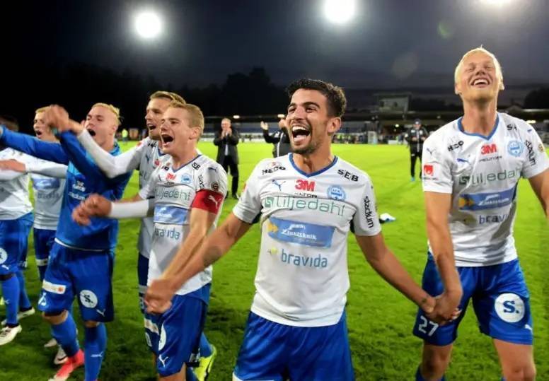 包含瑞典超马尔默VS北雪平今日比分马尔默交锋战绩占优的词条